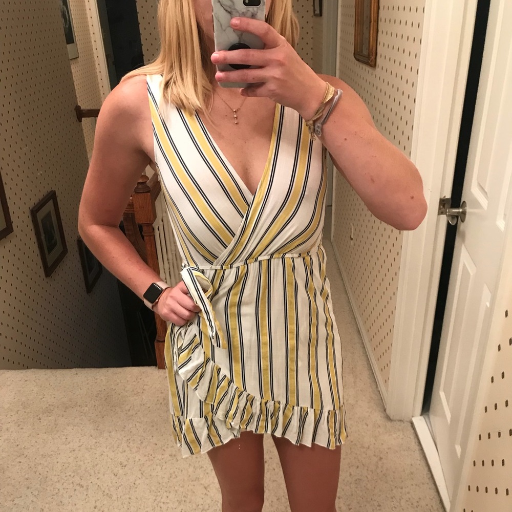 Beautiful dress!